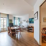 Guesthost - Sunny Piramide Apartamento